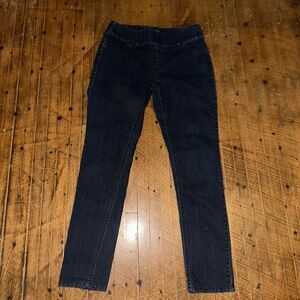 Chico’s 0/S dark wash stretchy travelcore pull on pants